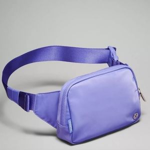 Lululemon Everyday Belt Bag - purple/violet